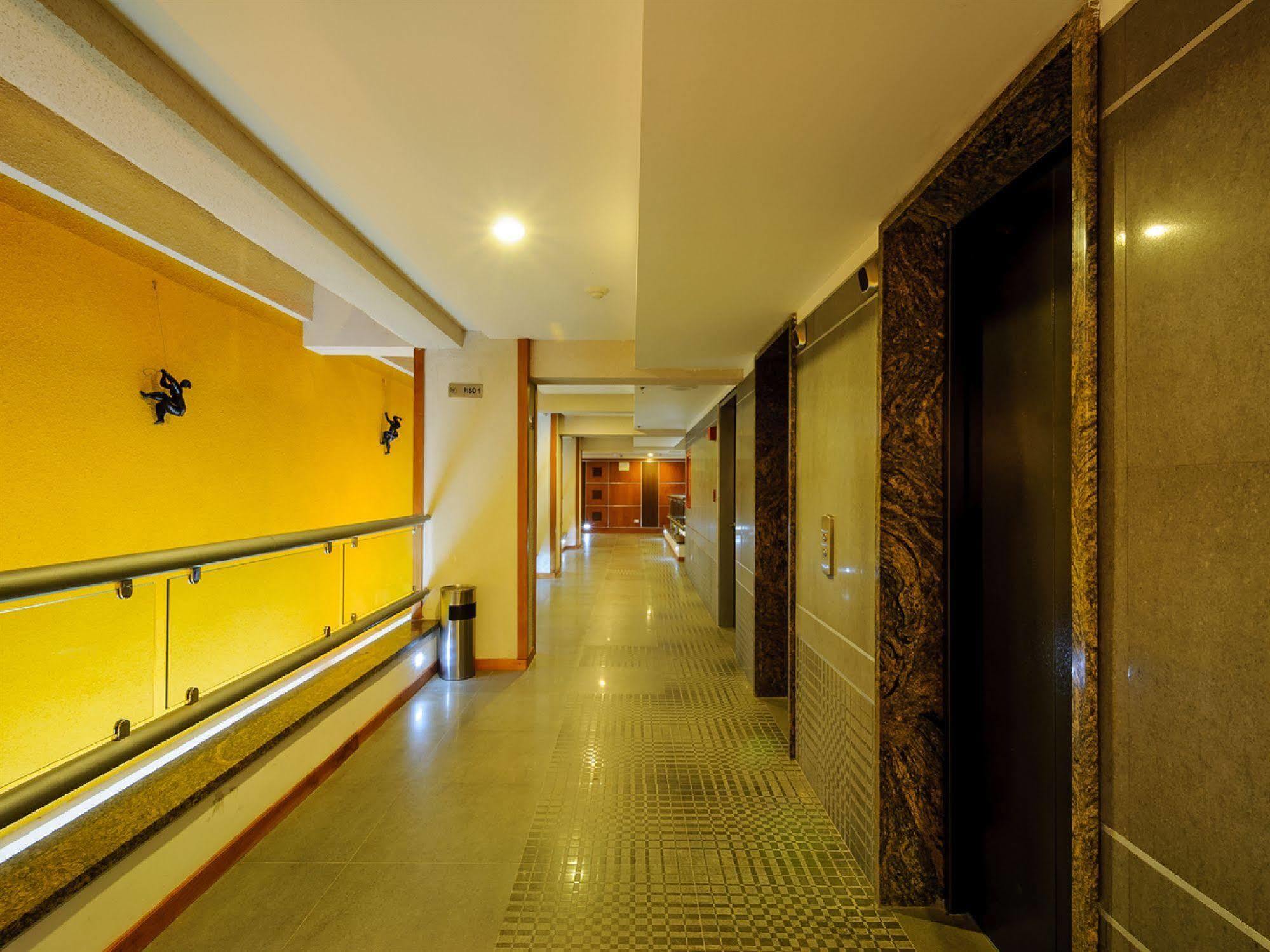 Hotel Alex Caracas Exterior photo